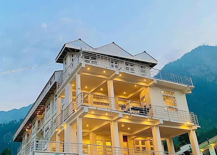 Sakuf Inn And Chalet