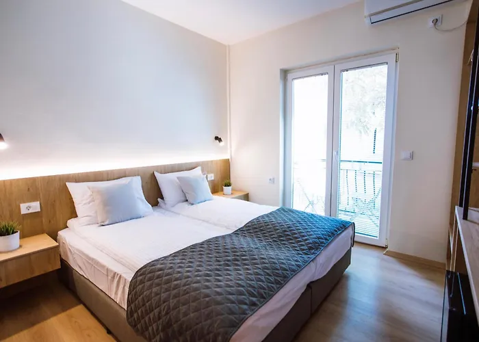 Artelo - Inspired Stay