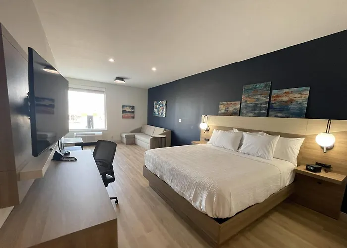 La Quinta Inn & Suites By Wyndham Jackson