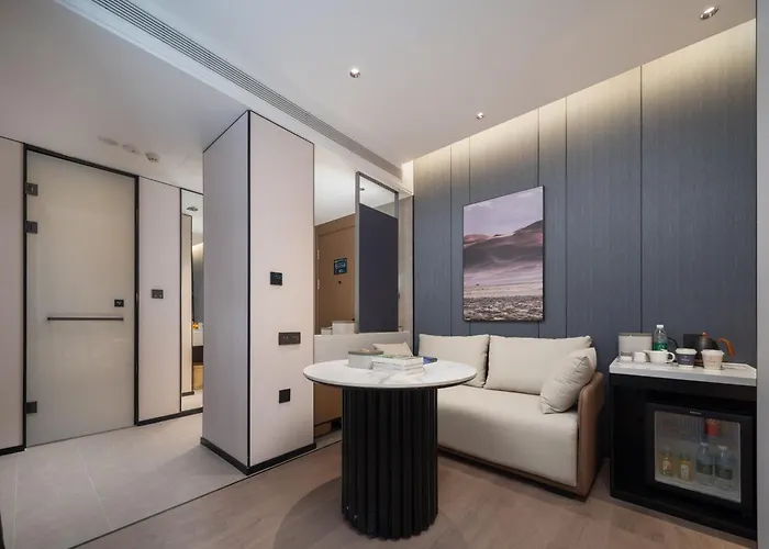 Atour Hotel Dalian Xinghai Square Zhongshan Road