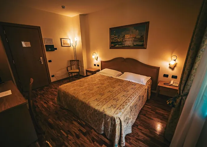 Hotel Camoretti