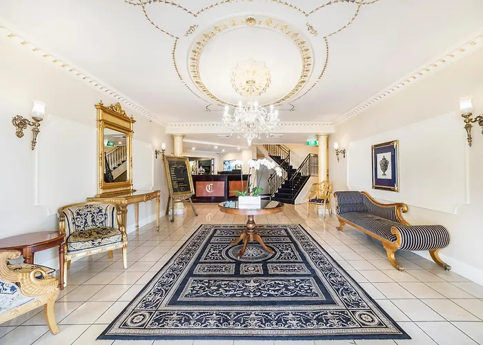 Canterbury International Hotel
