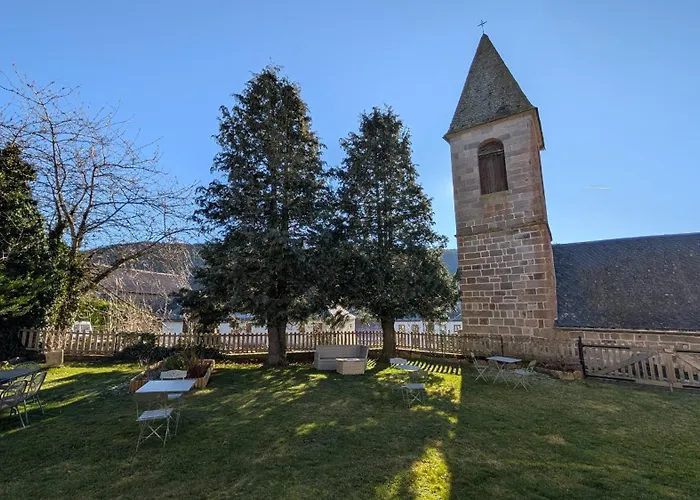 Hotel Restaurant Du Plomb Du Cantal