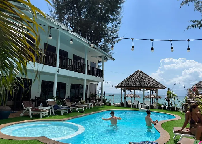 Tiki Beach Koh Phangan Beach Restaurant Bar And Coworking (Adults Only)