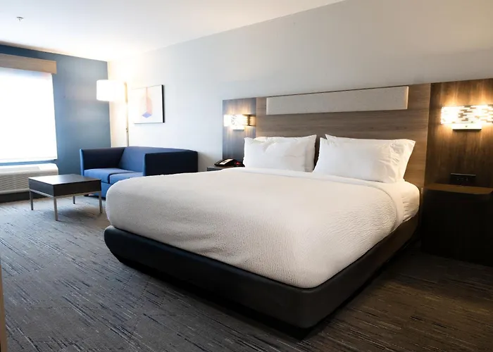 Holiday Inn Express & Suites Mansfield - Ontario By Ihg