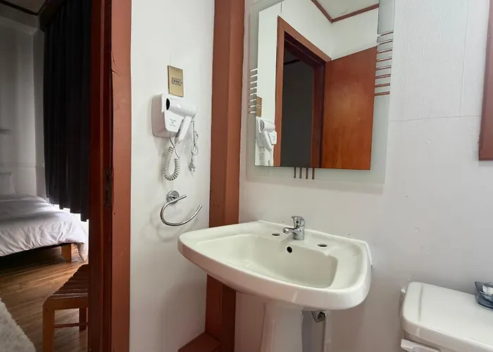 Travels Hotel