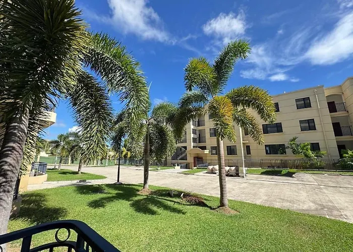 Seaview Garden Hotel&Residences