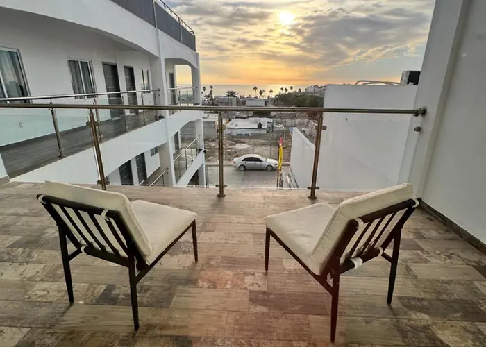 Hotel Cuatro Palmas