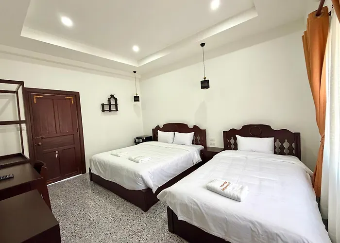Vang Vieng Ruby Villa Hotel