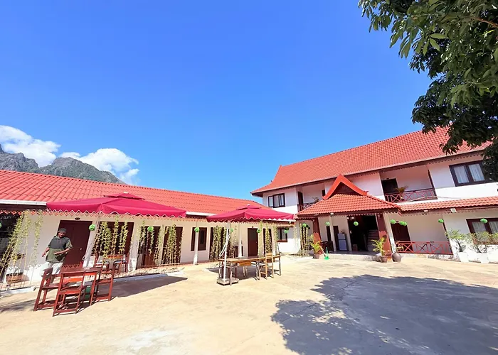 Vang Vieng Ruby Villa Hotel