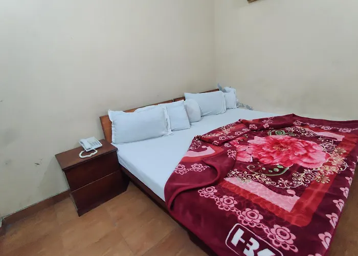 Al Huda Hotel