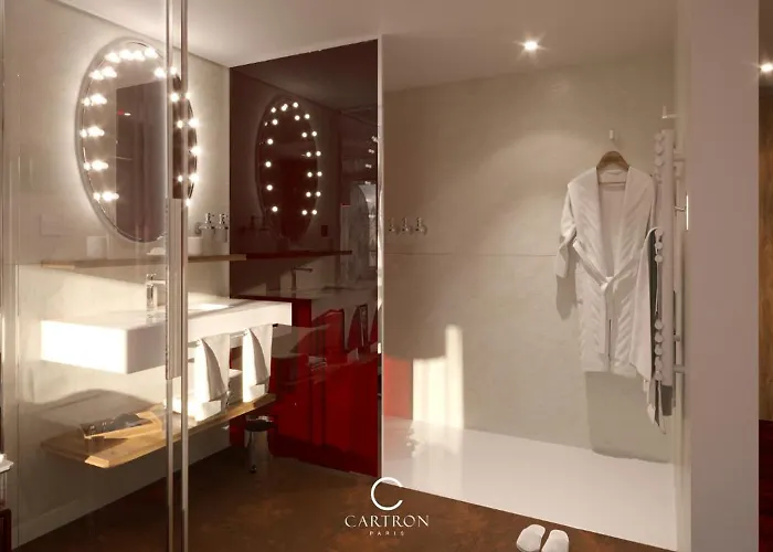 Royal Palace Hotel & Spa
