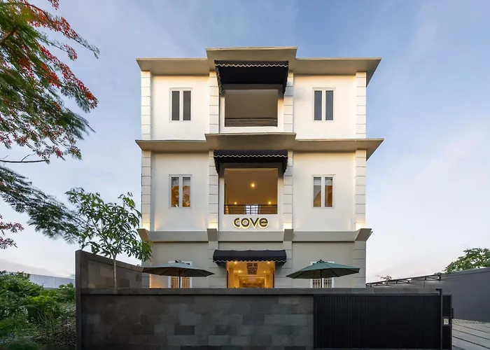 Cove Nuansa Home