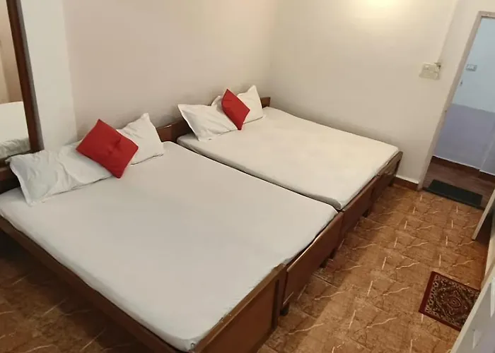 Marlin Beachway Rooms- Baga Beach