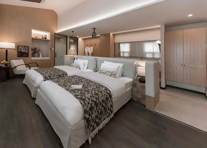 And-U Designer Homestay
