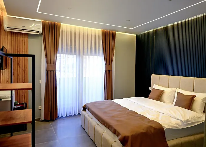 DejaVu Hotel