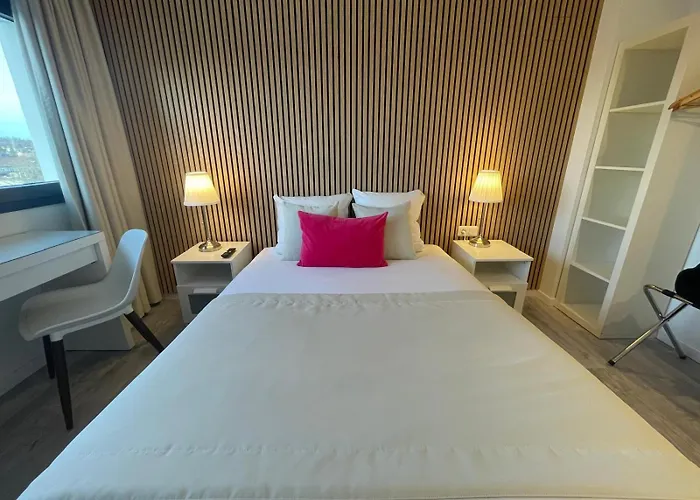 Hôtel les Coulisses