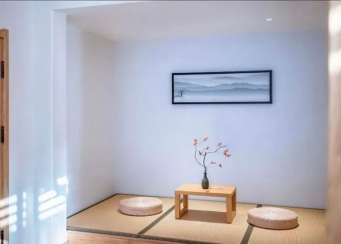 Dali Nanshenan South Sea View Holiday Villa