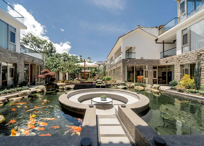 Dali Shanshuijian No 5 Villa Garden Retreat,Near Dali Ancient Town ,Tropical Rainforest Oxygen Bar ,Cangshan Mountain Erhai Lake View ,Bai Three Course Tea Puer Tea ,Free Breakfast ,Pick Up Service, Bai Souvenir