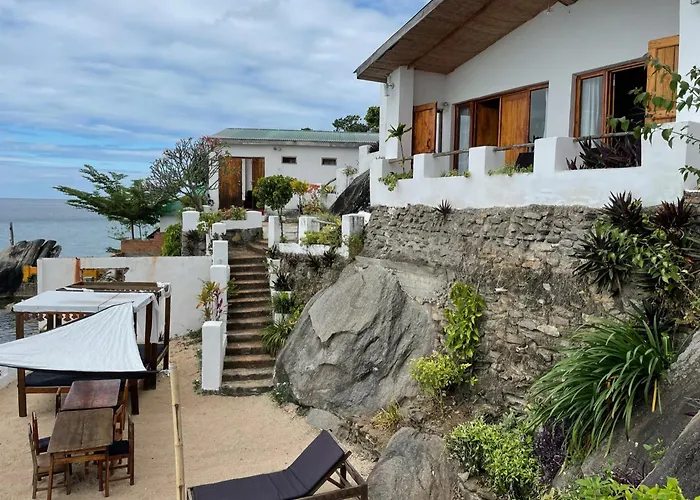 Njaya Lodge