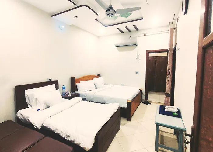 Al Hidayah Hotel Multan
