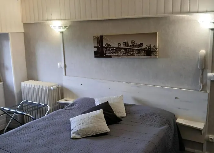 Hotel Les Platanes