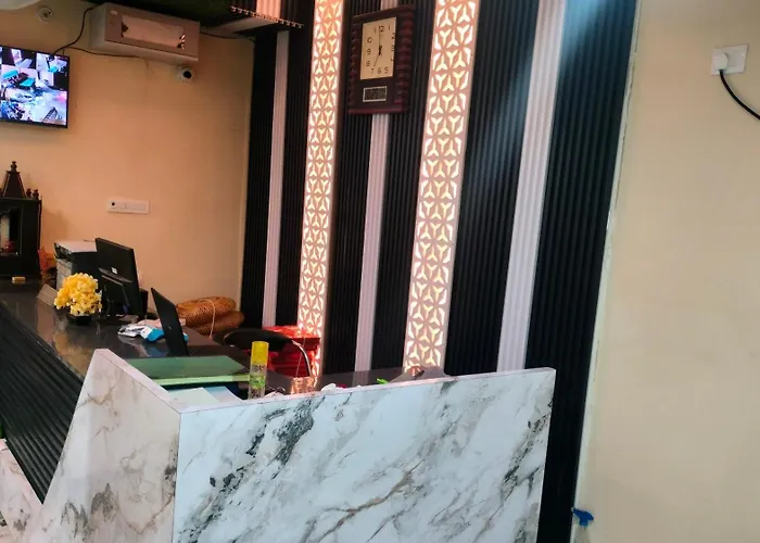 Hotel Rinkesh Grand