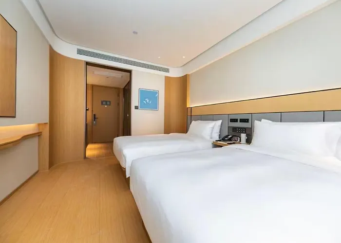 Ji Hotel Suzhou Guanqian Street Chayuanchang Metro Station