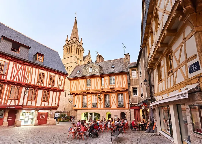 Escale Oceania Vannes Centre