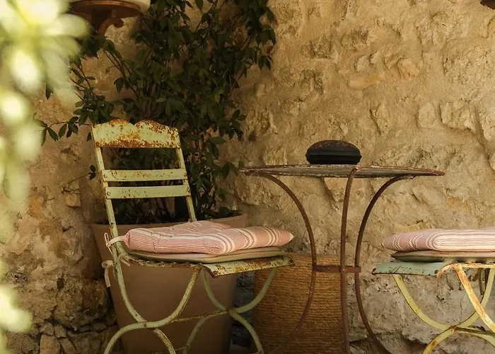 L'Abbaye Hotel
