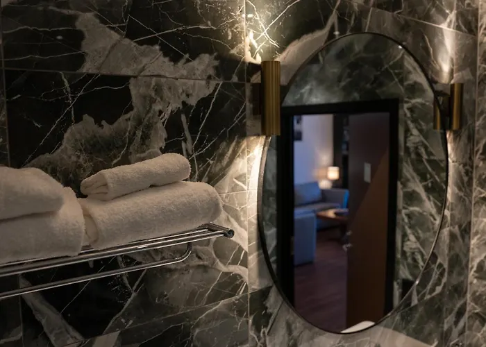 Vaenerport Stadshotell I Mariestad