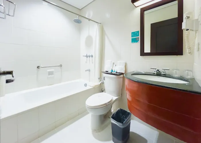 Microtel By Wyndham Cabanatuan