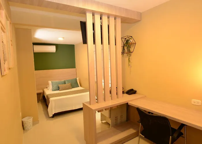 Hotel Prado 34 West