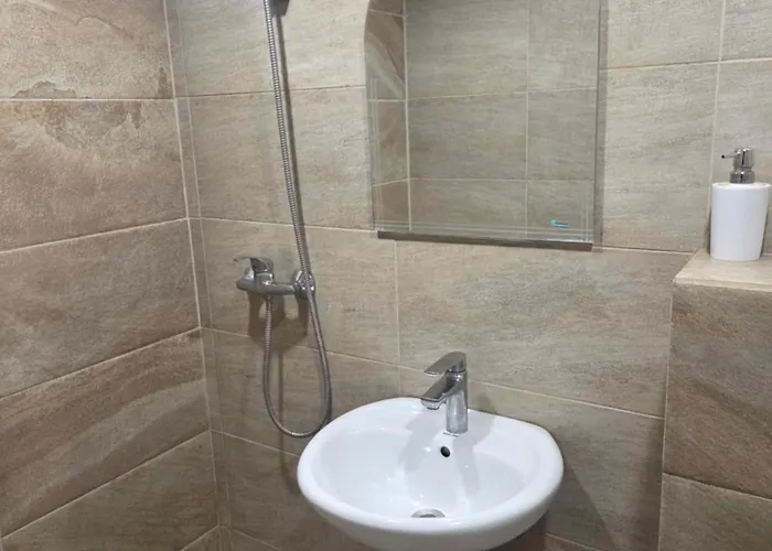 Hotel Zara Rooms