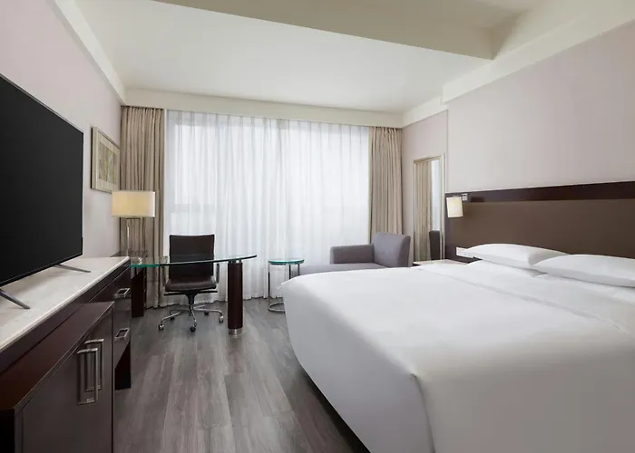 Courtyard By Marriott Hangzhou Wulin At West Lake