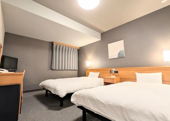Hotel Route-Inn Aomori Ekimae