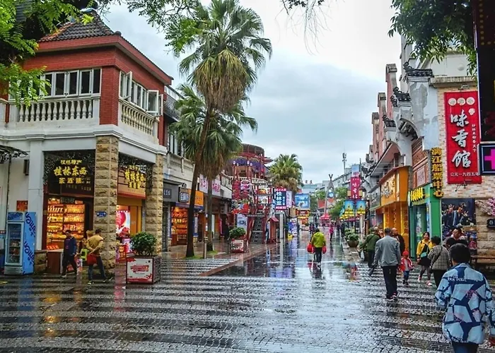 Wing Hotel Guilin- Pedestrian Street
