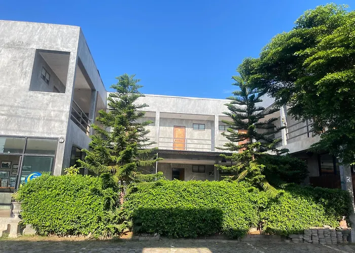 Come Moon Loft Hotel