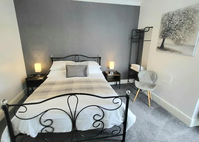 The Queens Hotel Harlech