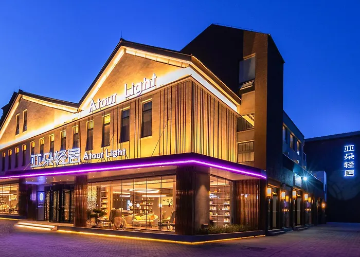 Atour Light Hotel Jinan International Covention Centre