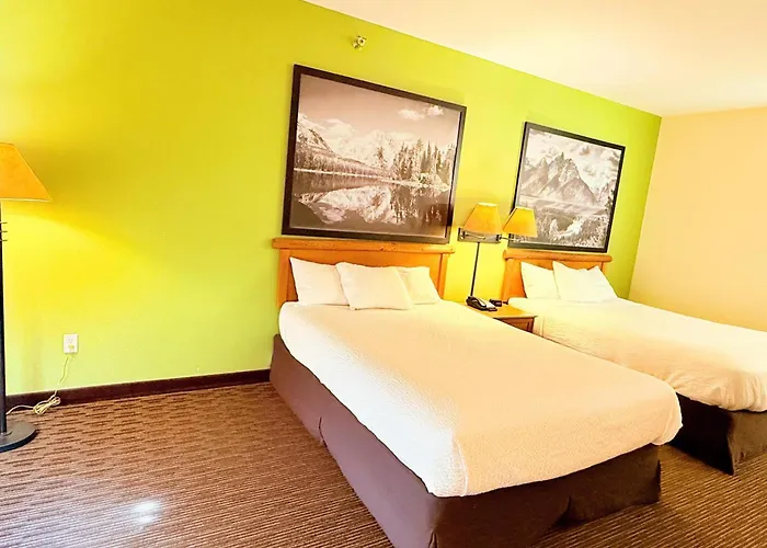 Super 8 By Wyndham Wheatland Wyoming