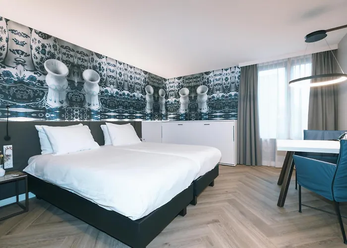 Golden Tulip Hotel Central