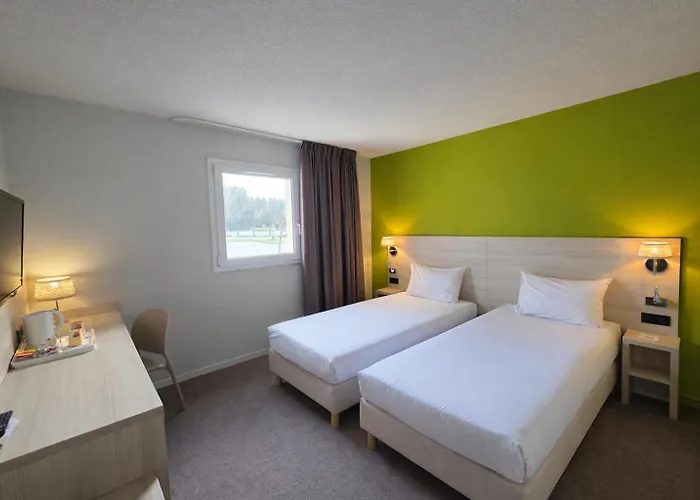 The Originals City, Hotel Les Bruyeres, Dax Nord
