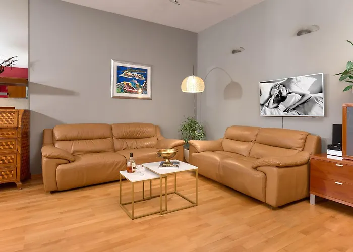 Royal Suites