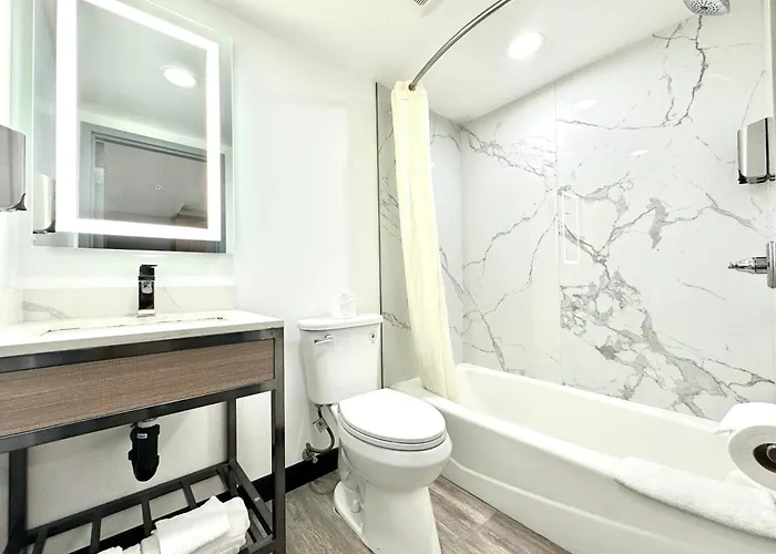 Express Inn & Suites Ontario Airport