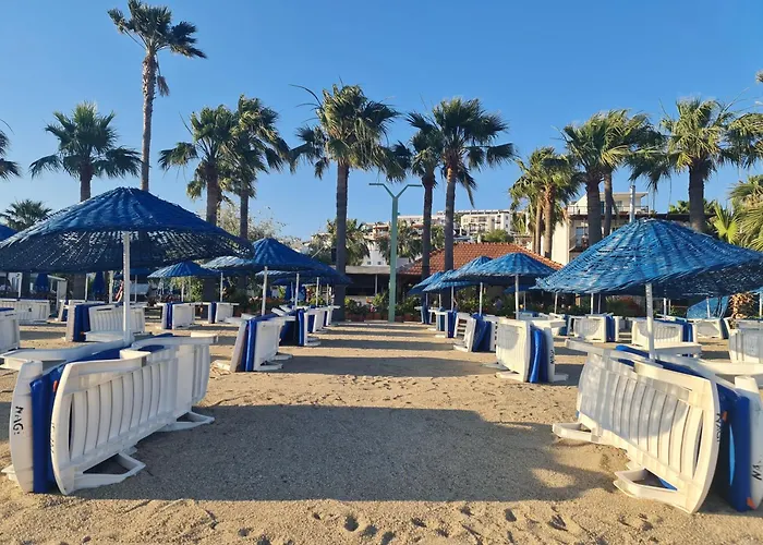 Nagi Beach Hotel
