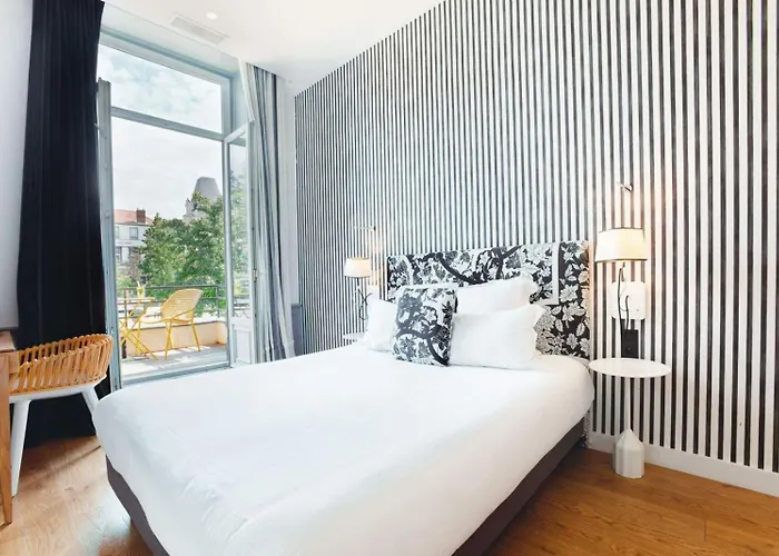 The Originals Boutique, Hotel Le Lion, Clermont-Ferrand