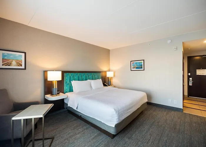 Hampton Inn By Hilton Winnipeg