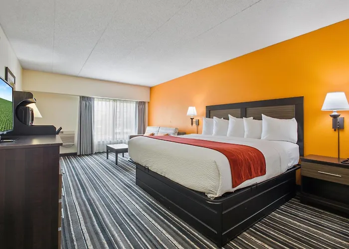 Crossroads Hotel&Huron Event Center
