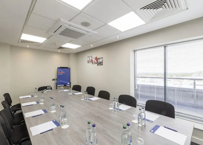Holiday Inn Express London Croydon By Ihg